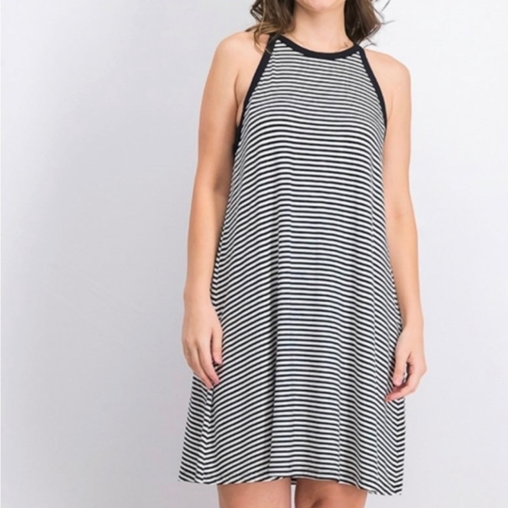 Old Navy Black & White Stripe Spaghetti Strap Halter Jersey Knit Swing D… - Picture 8 of 8